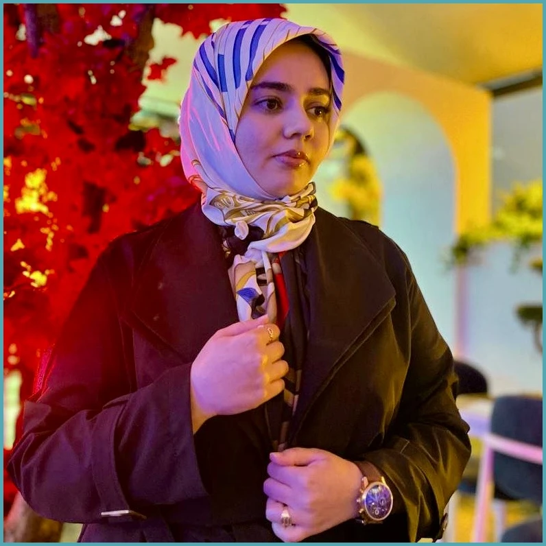 مهسا نجفی غریبدوستی