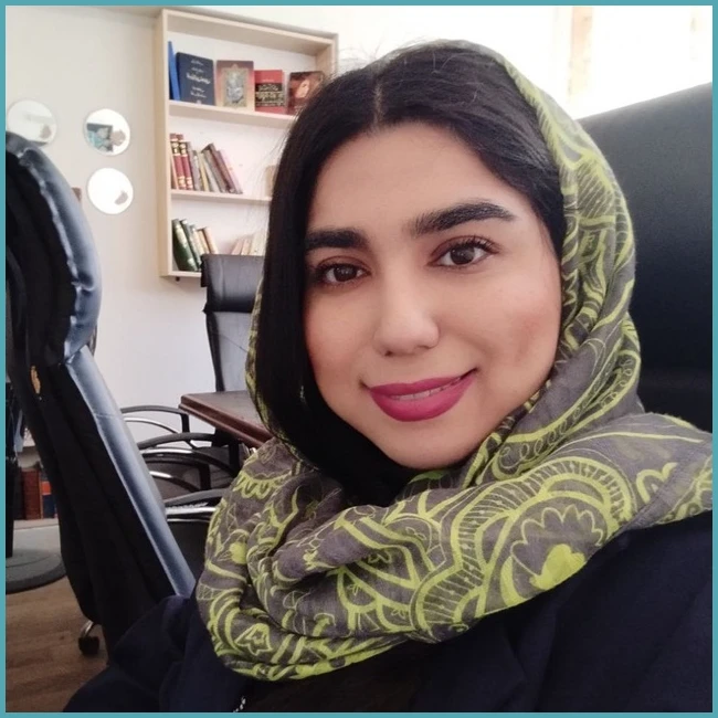 مونا ایواز