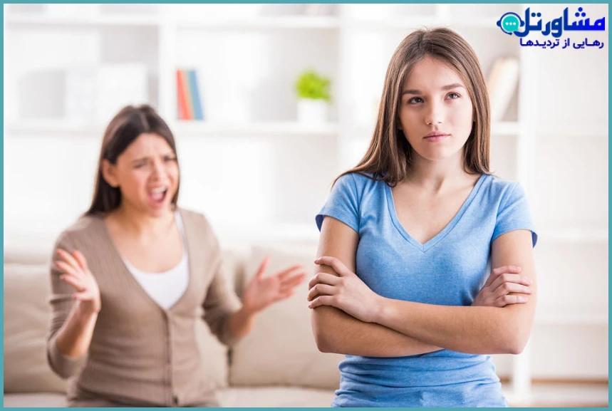 چرا رفتار صحیح والدین در موقعیت‌های بحرانی دختران مهم است؟