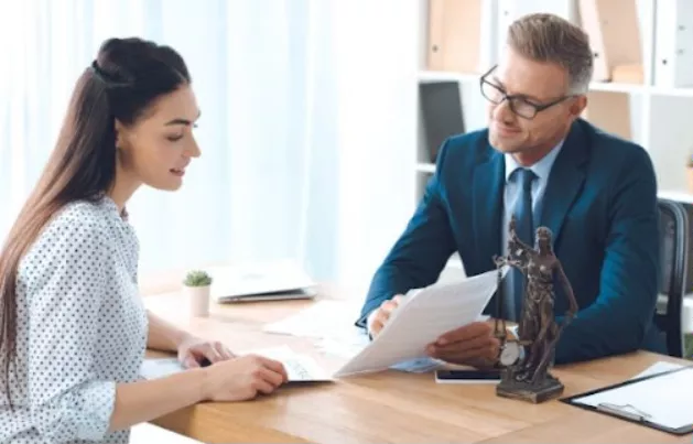 انتخاب وکیل