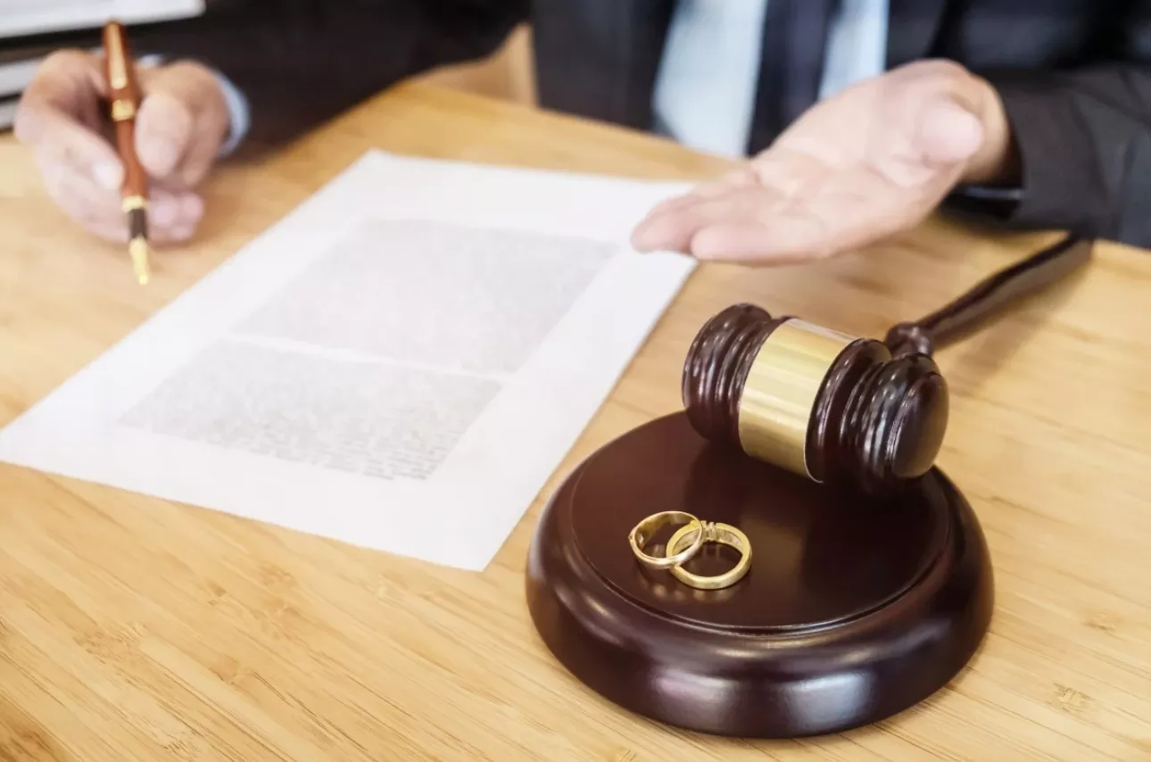 وکیل خوب برای طلاق.