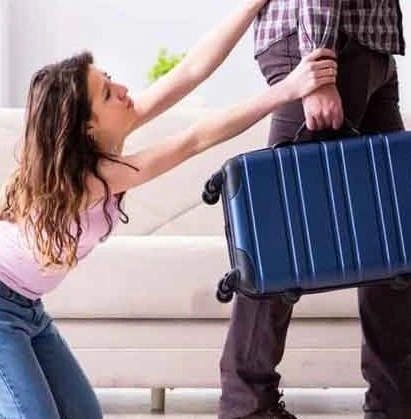 اگر حتی زن حق طلاق داشته باشد مرد هر وقت بخواهد می تواند به راحتی اقدام به طلاق کند