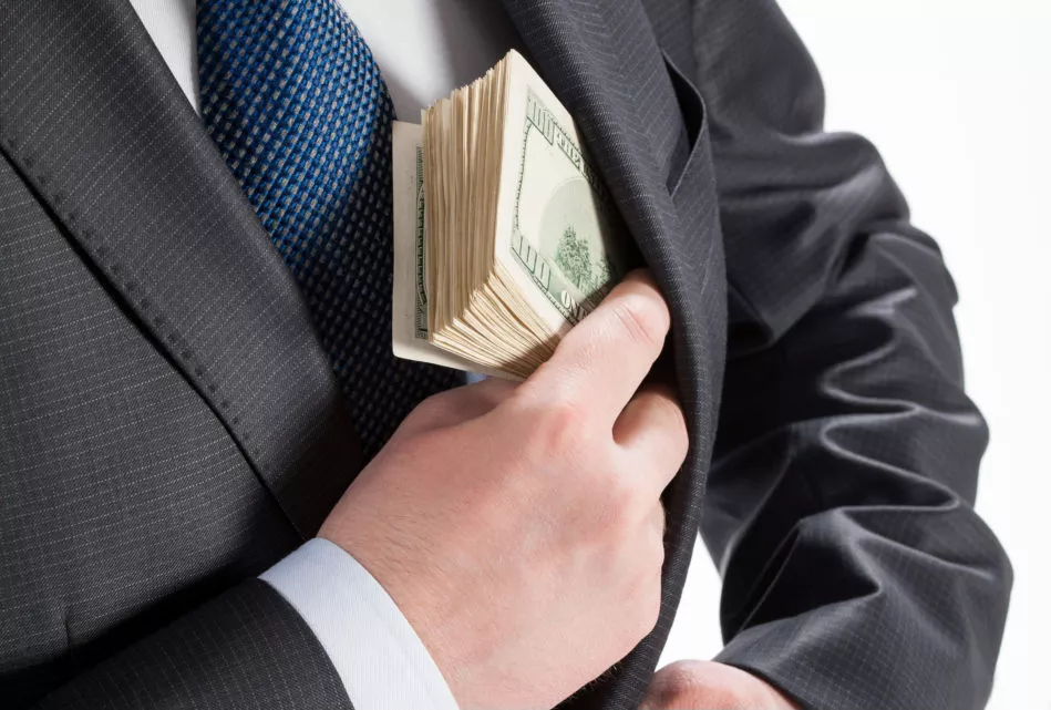 نقش جبران خسارت و استرداد مال در کاهش مجازات