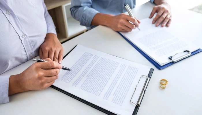 آیا مرد می‌تواند با انتقال اموال از پرداخت مهریه طفره برود؟